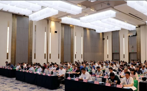 中国绝热·第三届“行业创新大会”暨协会第...